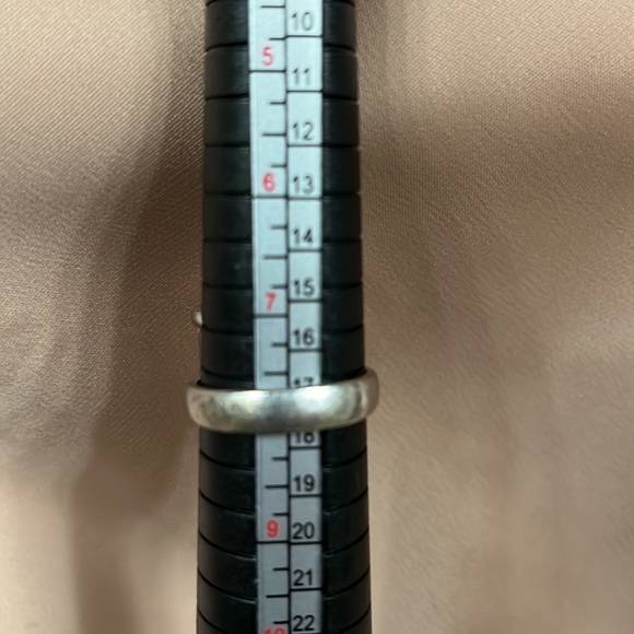 Pink Stone Ring - Picture 6 of 6